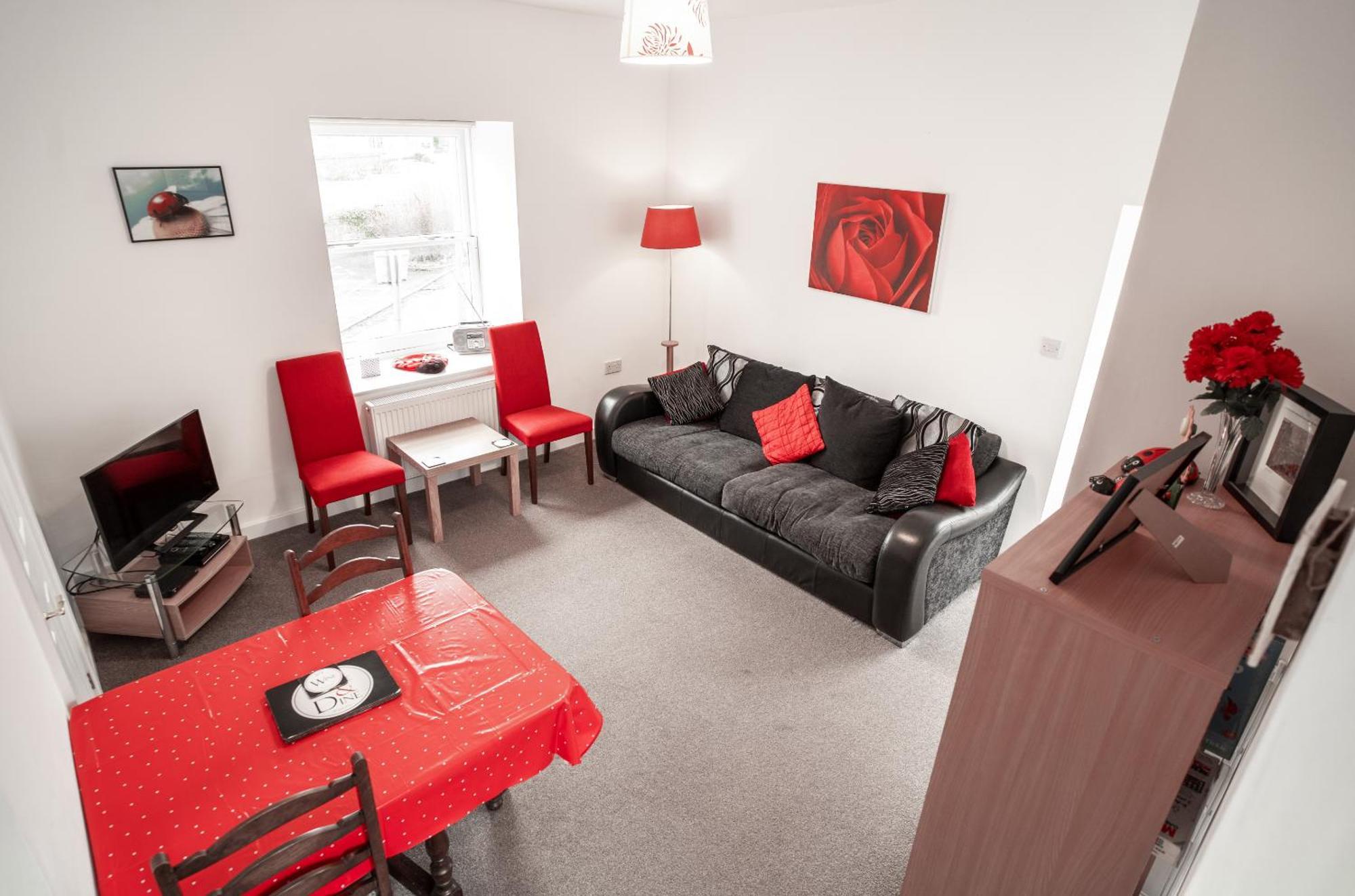 The Torrs Apartments New Mills Номер фото